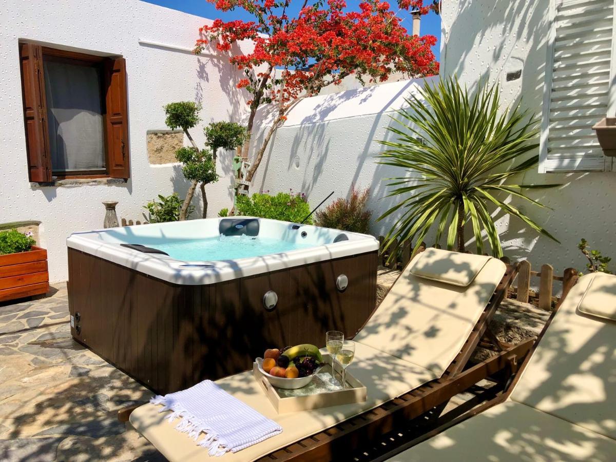 Avli Traditional Home With Private Jacuzzi Hersónissos Extérieur photo